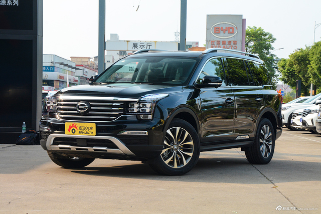 2019款传祺GS8 2.0T自动两驱豪华智联版390T