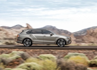 2026款添越 4.0T V8 云境版 官图