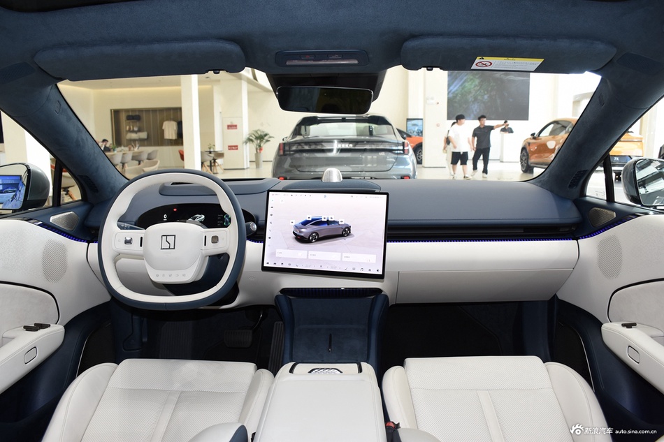 2025款ZEEKR 007 后驱智驾版 75kWh