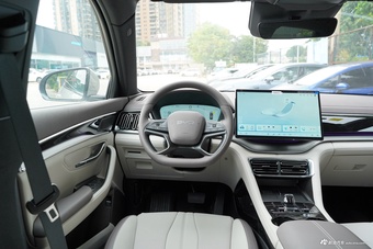 2025款宋PLUS DM-i 智驾版 DM-i 160KM旗舰型