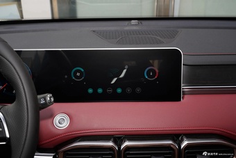 2023款捷途X70 PLUS 1.5T自强PRO 7座