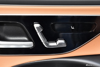 2024款奔驰E级 改款二 E 260 L