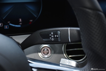2021款奔驰E级 E 300 L 尊贵运动版