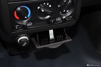 2021款五菱EV50 5座版宁德41.86kWh