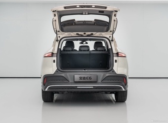 2026款宝骏E6 500km 畅享版 官图