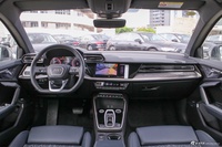 2025款奥迪A3 Sportback 35TFSI 飞驰尊享型