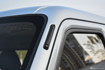 2021款长安神骐T30 1.6L舒适型双排3.01米标准车DAM16KR