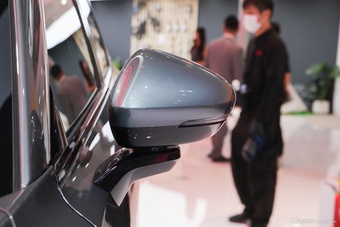 2025广州车展实拍：红旗HS6 PHEV