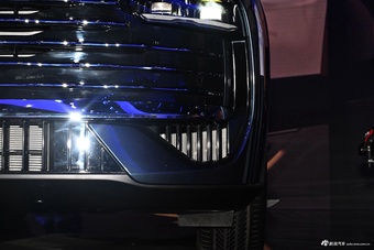 2025广州车展实拍：银河V900