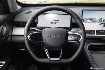 2025款瑞虎8 PLUS 1.6T 乘风版 7座