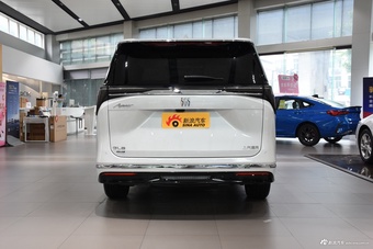 2024款GL8陆尊PHEV 奢享版 7座