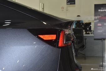 2025款Model 3 后轮驱动版