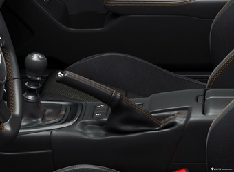 2026款 2.4L 自动锋芒限量版 官图