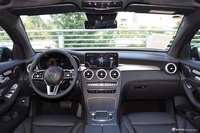 2023款奔驰GLC轿跑 改款 GLC 300 4MATIC 轿跑SUV