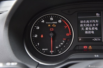 2025款奥迪Q2L 35 TFSI 时尚动感型