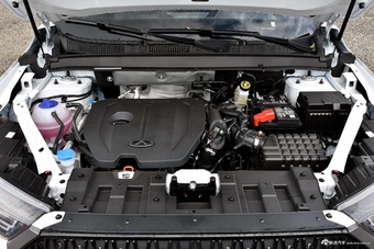 2025款瑞虎8 卓越版 230TCI 自动豪华版 5座