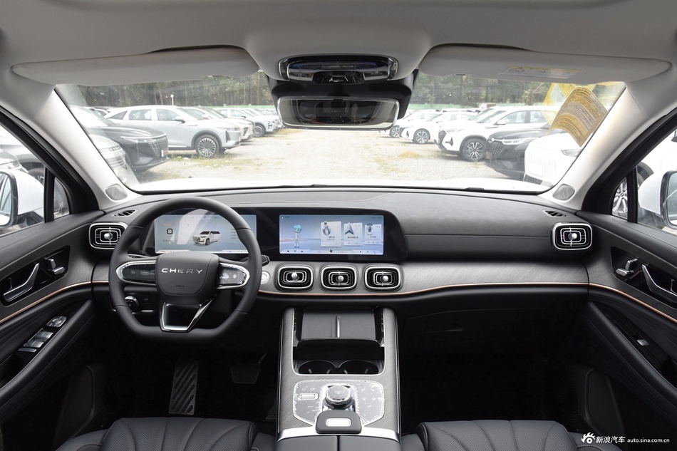 2025款瑞虎9 2.0T 双离合两驱舒享版 5座
