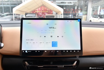 2025款五菱星光730 PHEV 125km 豪华型