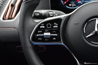 2020款奔驰EQC 400 4MATIC 