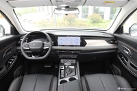 2023款欧尚X7 PLUS畅享版 1.5T自动尊贵型 7座