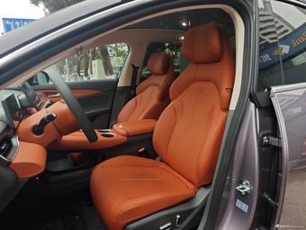 2025款星海S7 235增程 奢享版 官图