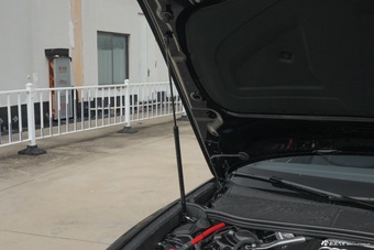 2026款奥迪A6L 45 TFSI quattro 臻选动感型