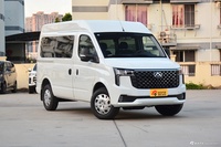 2024款上汽大通MAXUS V80 傲运通 6AMT 短轴中顶127Ps 5/6座