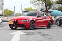 2024款Giulia 2.0T 280HP致敬传奇版