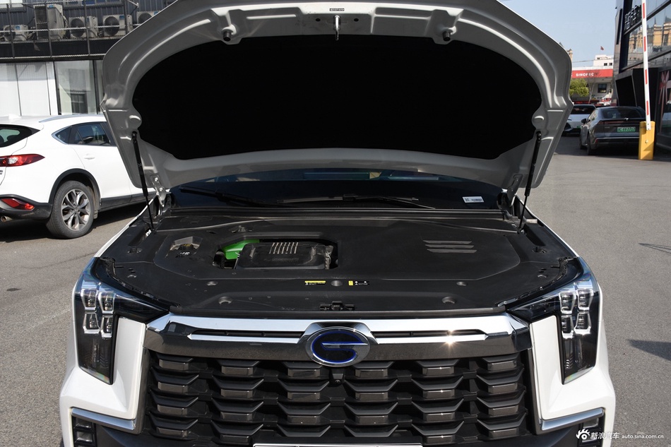 2024款传祺ES9 PHEV 143km 旅行者 Max