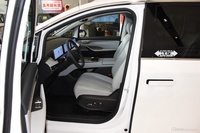 2023款上汽大通MAXUS G70 2.0T 旗舰版