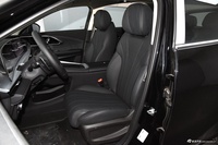 2025款星途凌云 300T 两驱超越版