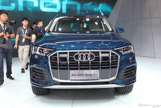 奥迪Q7