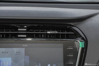 2019款长安欧尚A800 1.6L手动豪华型 国VI