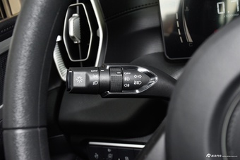 2024款金刚炮2.0T柴油 手动两驱长箱精英型