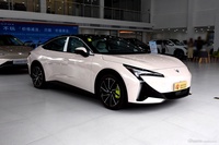 2025款极狐 阿尔法S5 560MAX 185kW