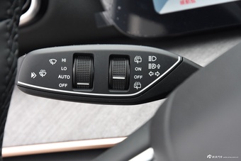 2025款瑞虎9 2.0T 双离合两驱舒享版 5座