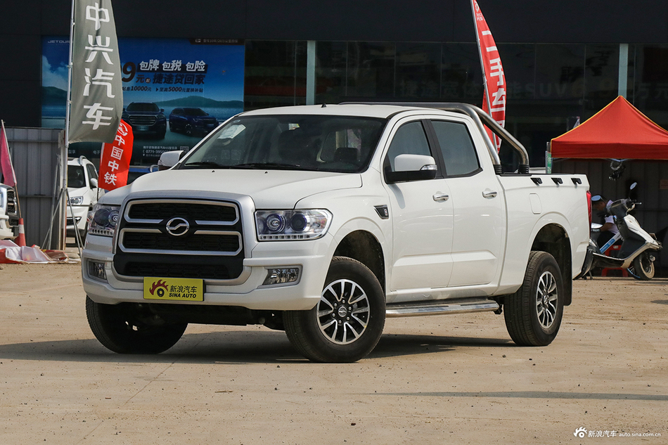 2019款领主2.5T商用版柴油两驱手动标准型大双