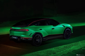 2026款Urus SE 4.0T Tettonero 特别版 官图