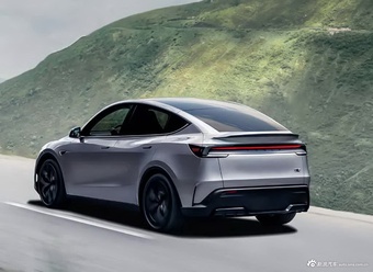 2025款Model Y Performance高性能全轮驱动版 官图