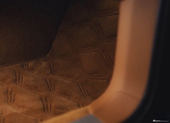 2026款宾利Batur #4 敞篷版 官图