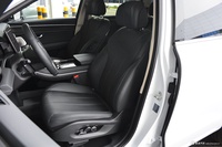 2022款问界M7 1.5T 增程式 两驱舒适版