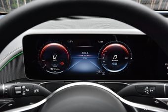 2020款奔驰EQC 400 4MATIC 