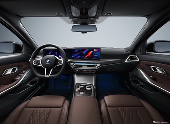 2025款宝马3系 330Li 尊享型 M运动曜夜套装 官图