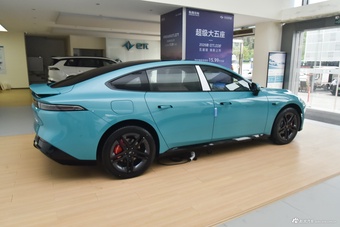 2026款eπ007+ 增程 308Ultra+激光雷达版