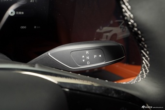 2025款星途揽月C-DM 180 超长续航Ultra四驱 7座