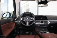 2021款宝马X5改款 xDrive40i尊享型M运动套装