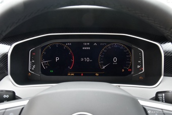 2026款探岳 3000万辆甄选款 330TSI