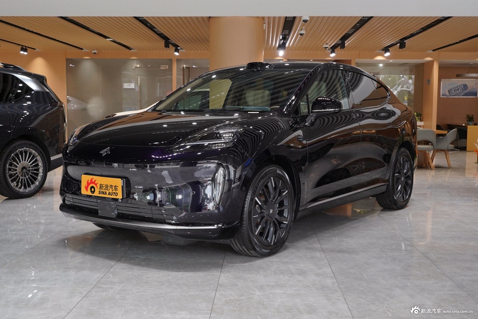 2025款昊铂HT 670 Max版