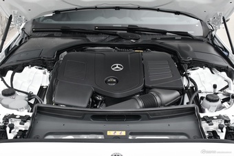 2026款奔驰C级 C 260 L 运动版