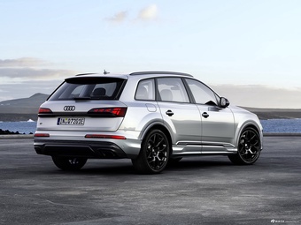 2024款奥迪Q7混动 55 TFSI e quattro 官图